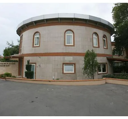 Guest house Fenerbahce Spor Kulubu Konukevi 3*